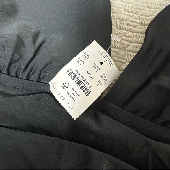 BLACK J Crew swimsuit NWT sz S - Picture 4 of 8